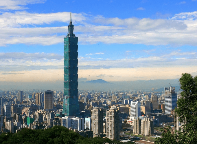 暴涨，佛得角门将沃齐尼亚的社交媒体粉丝数已突破400万